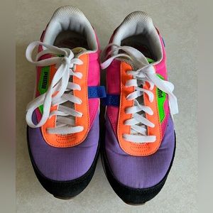 PUMA WOMEN’S FUTURE RIDER SNEAKER!